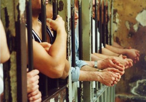Emergenza carceri: le proposte M5S senza indulti e amnistie. Dalle 11.30 in diretta