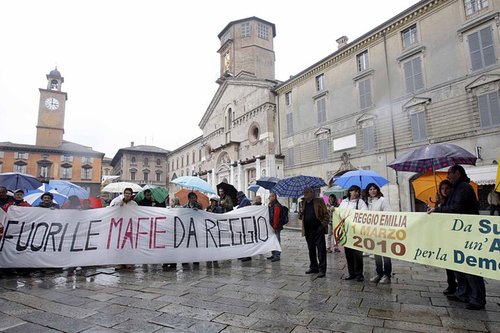 Infiltrazioni mafiose, M5S: subito riunione Commissione antimafia a Reggio, Modena, Parma