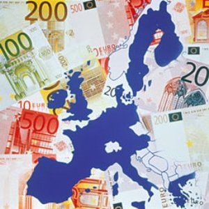 Fondi europei: economista Perotti dà ragione al Movimento 5 Stelle e a Beppe Grillo