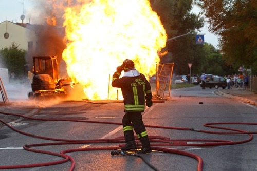 Esplosione Snam: sottoporre rete gasdotti a Vas
