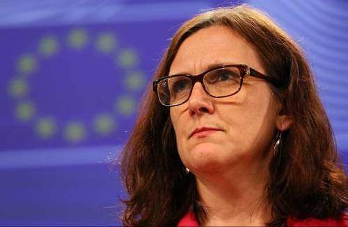 TTIP, M5S: Malmstrom si dimetta, va contro volontà cittadini Ue