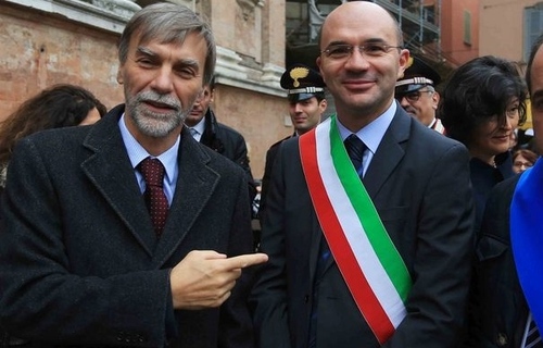 Mafie: la casa del sindaco di Reggio Emilia acquistata da un arrestato di Aemilia