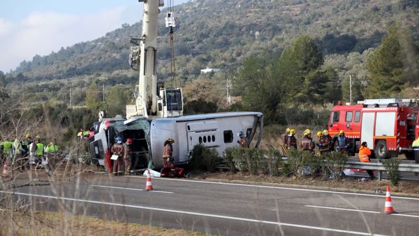 Bus Catalogna: M5S, tragedia immane. Nostro dolore per vittime