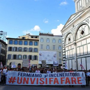 M5S: dopo il No del Tar, Regione Toscana blocchi inceneritore Case Passerini