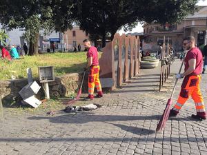 Roma: Renzi pensa di pulire in un giorno 20 anni di malagestione dei rifiuti targata Pd?