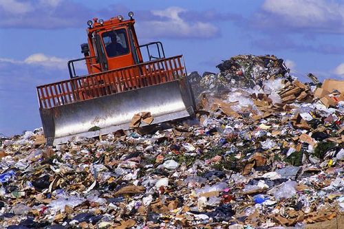 Rifiuti: Necessario rivedere autorizzazioni al riciclo insieme a revisione normativa end of waste
