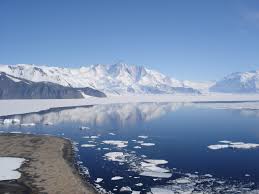 Ambiente: Bene prima Assemblea sull’Antartide. Emergenza clima è sfida globale